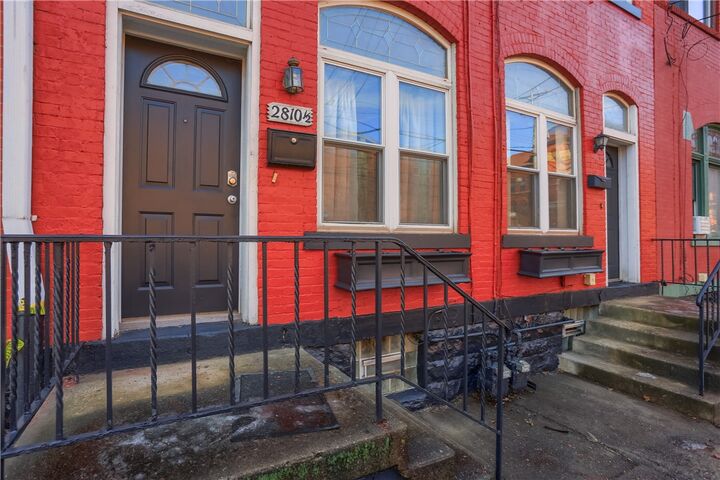Property Photo: 2810 Sarah St 2 PA 15203