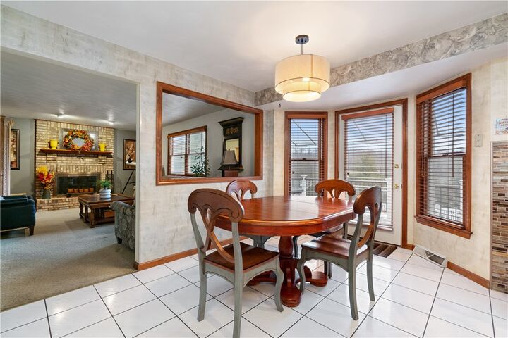 Property Photo:  14 Autumnwood Ct  PA 15239 