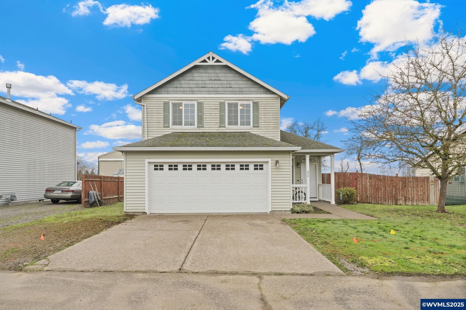 Property Photo:  620 Studer Pl  OR 97026 