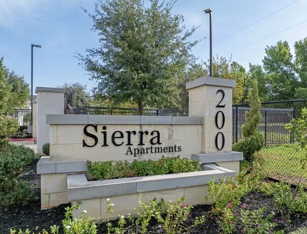 Property Photo:  200 Maple Lane 1201  TX 78621 