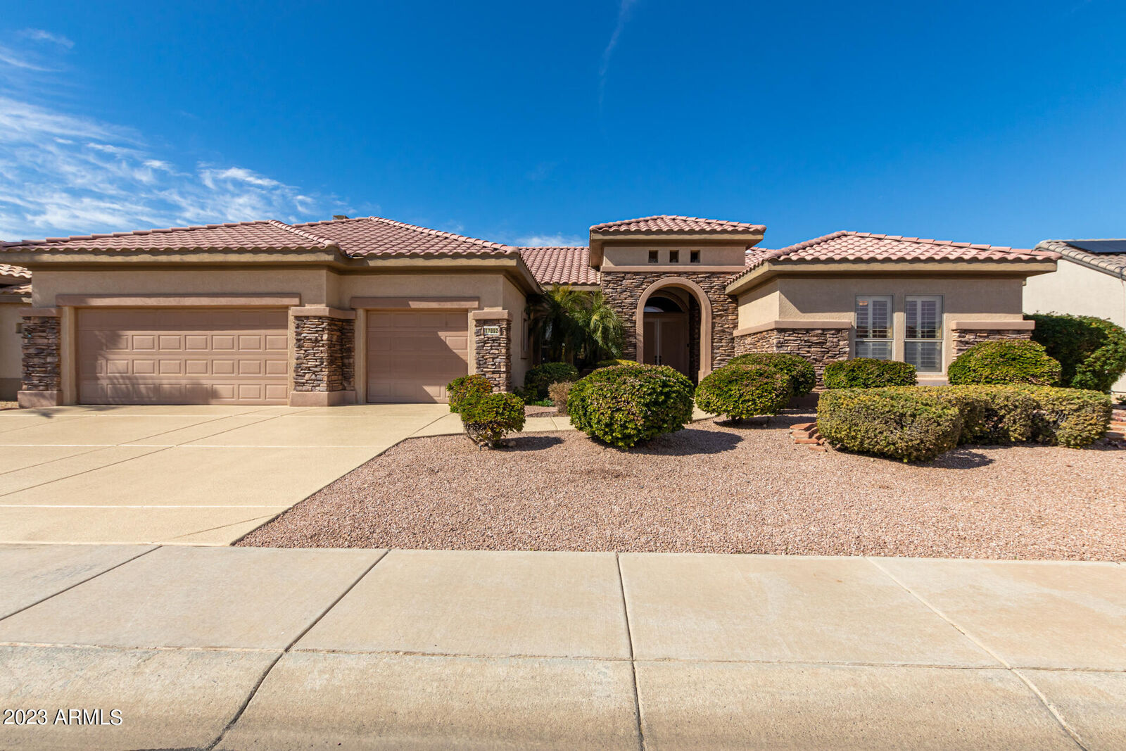 Property Photo:  17892 N Bridle Lane  AZ 85374 