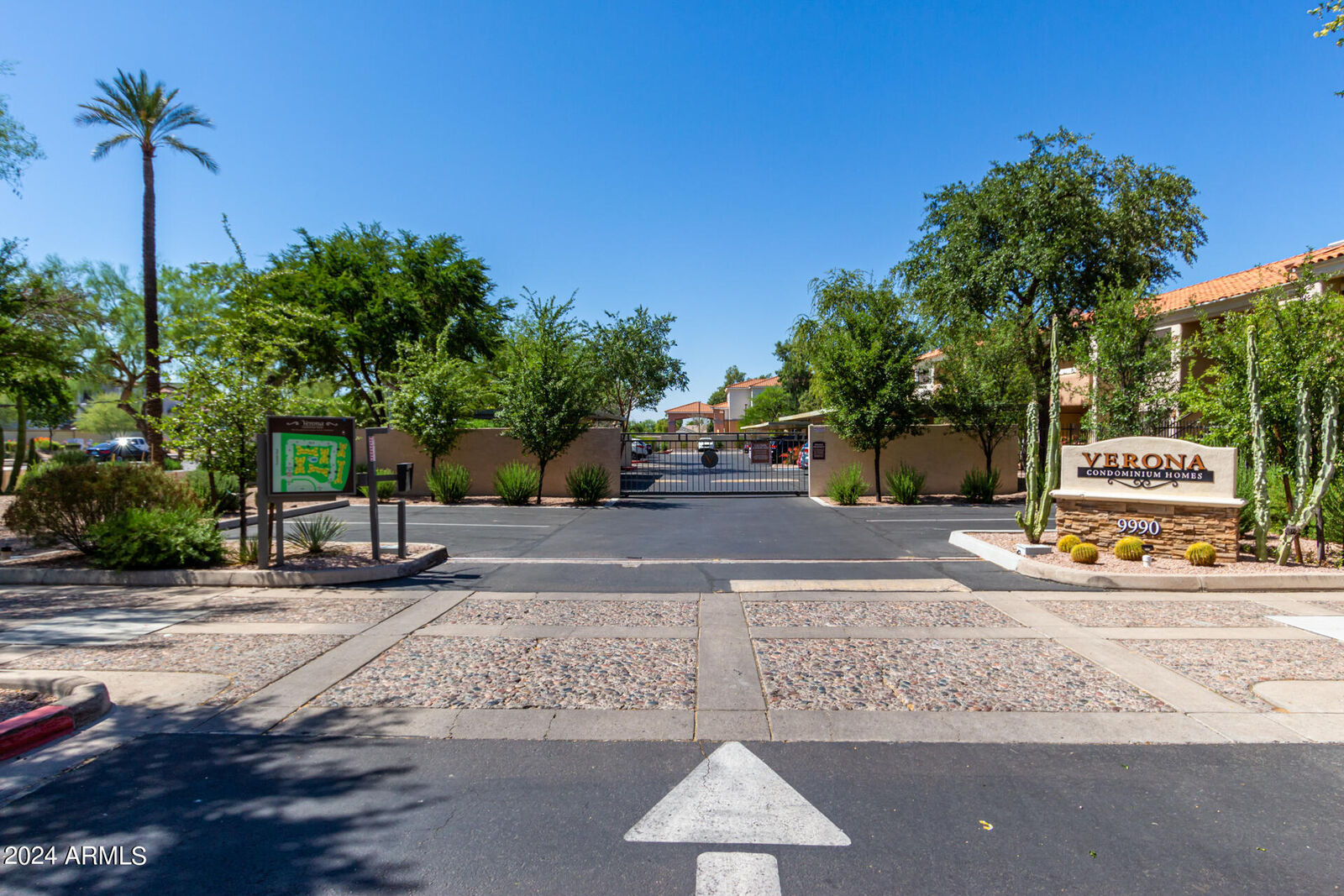 Property Photo:  9990 N Scottsdale Road 1030  AZ 85253 