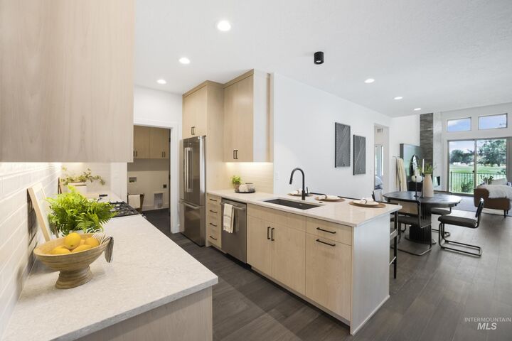 Property Photo:  6472 S Astoria Ave  ID 83642 