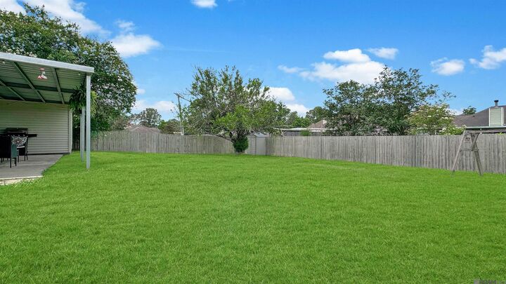 Property Photo:  43208 S Henderson Ave  LA 70769 