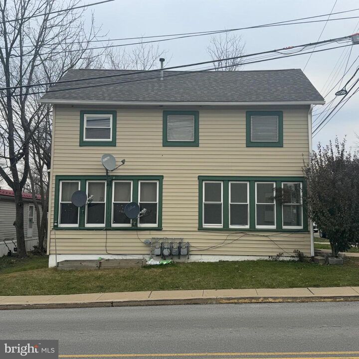 Property Photo:  501 New Street  PA 19363 