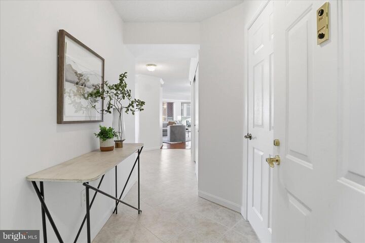 Property Photo:  2121 Jamieson Avenue 509  VA 22314 