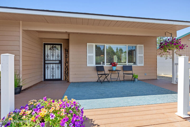Property Photo:  34197 N Hayden Dr  ID 83869 