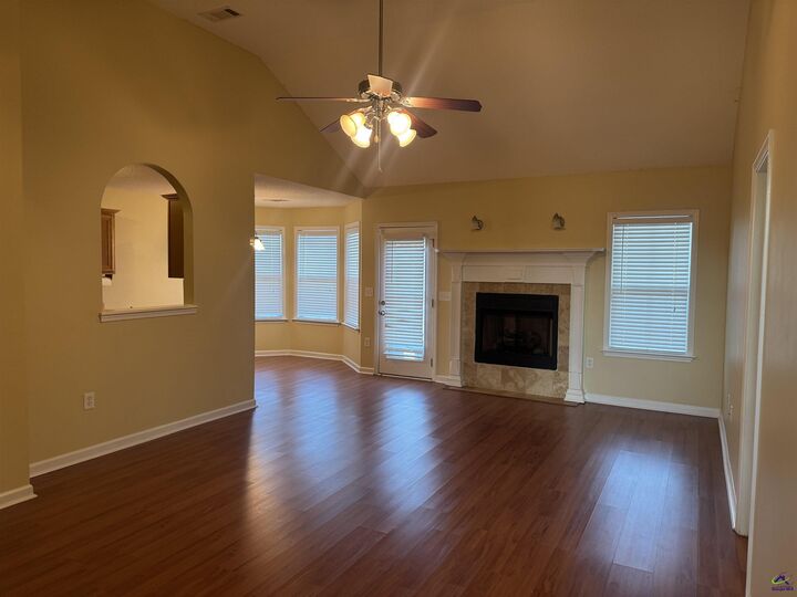 Property Photo: 308 Thornton GA 31005