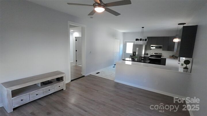 Property Photo: 202 Williamson Street SC 29715