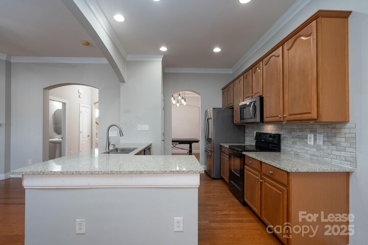 Property Photo: 10725 Serape Road NC 28277