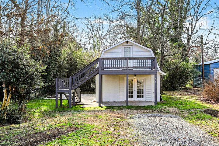 Property Photo:  655 Ridgecrest Drive  NC 28115 