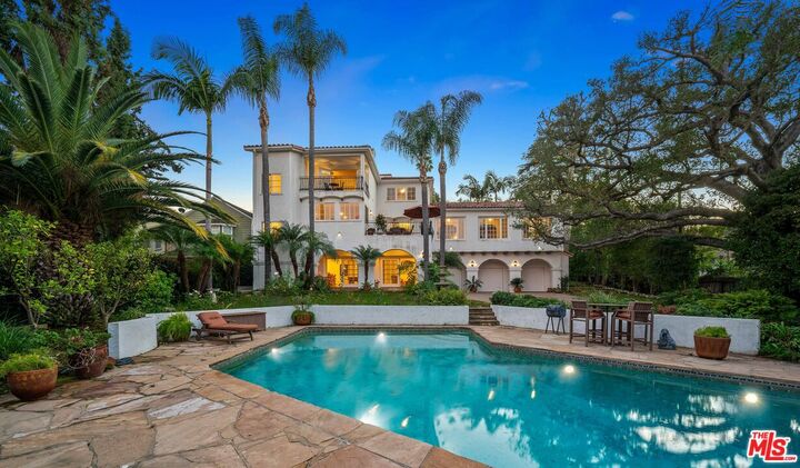 Property Photo:  14285 Valley Vista Blvd  CA 91423 