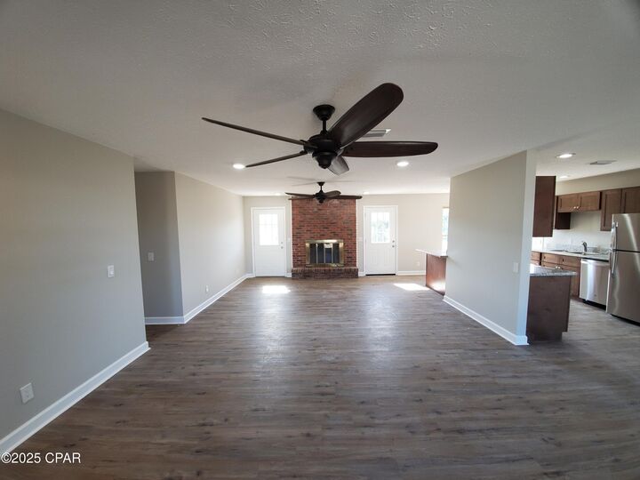 Property Photo:  211 Sukoshi Drive  FL 32404 