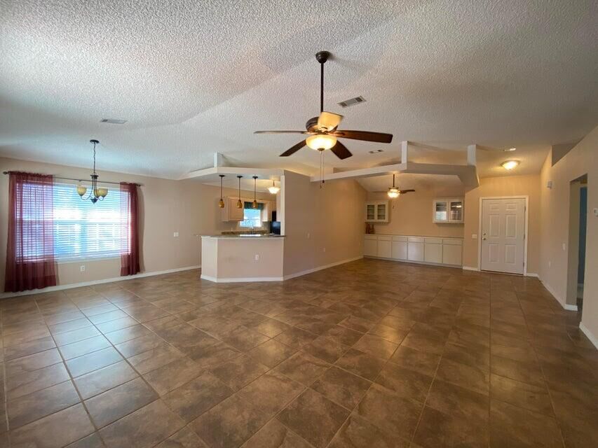 Property Photo: 6475 Surfside Cove FL 32563