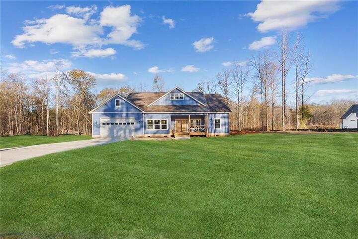 Property Photo:  705 Seabolt Road  GA 30248 