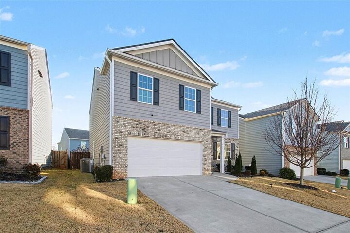 Property Photo: 5417 Barberry Avenue GA 30566