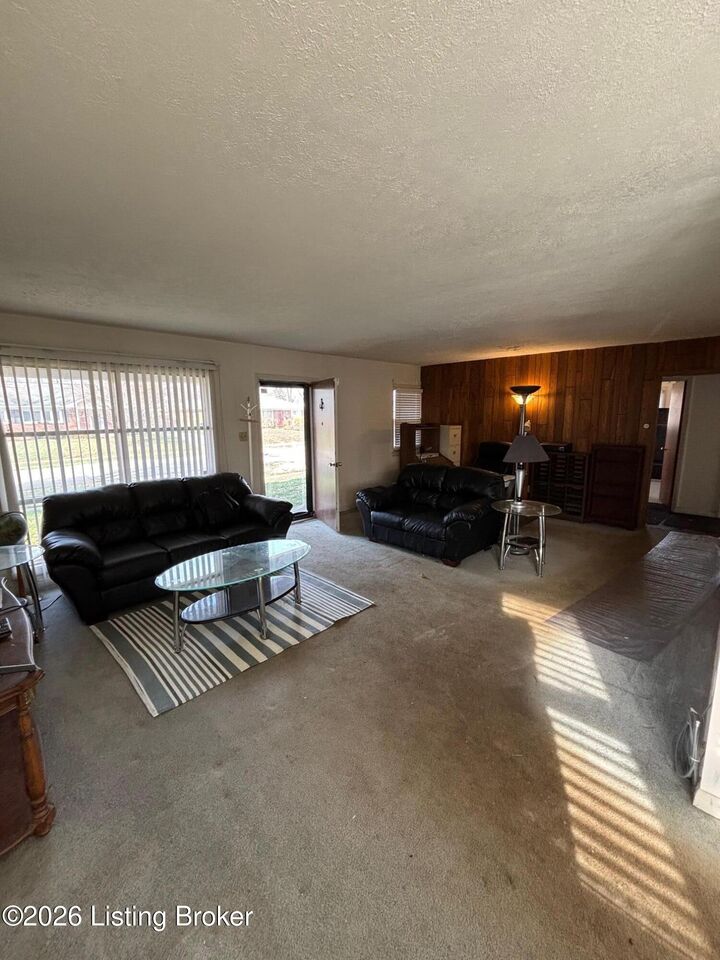 Property Photo:  2132 Belmont Rd  KY 40218 