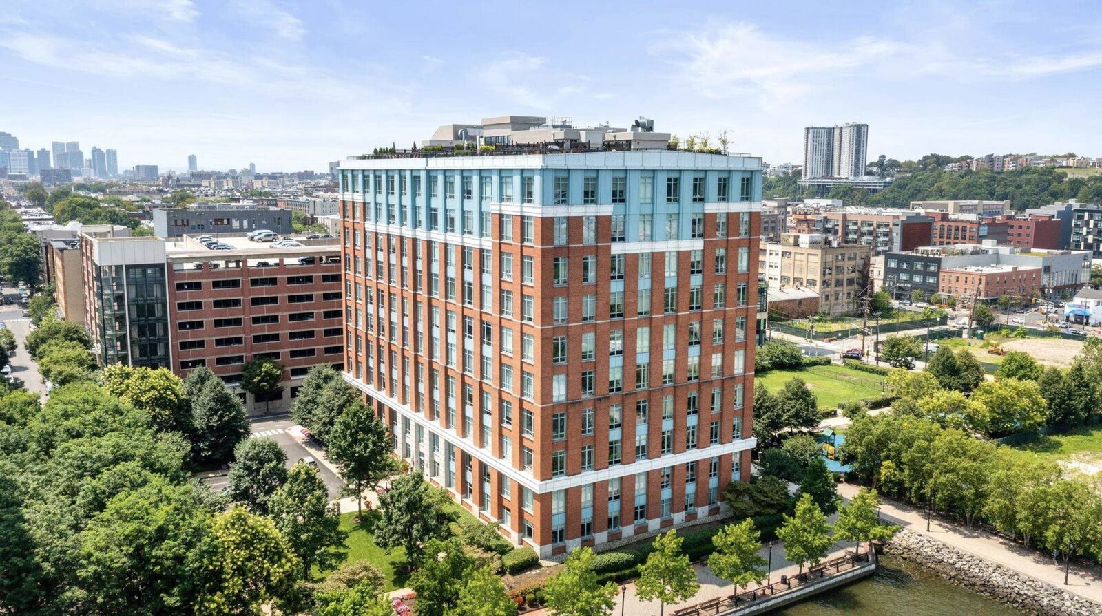 Property Photo: 1500 Garden St 10K NJ 07030