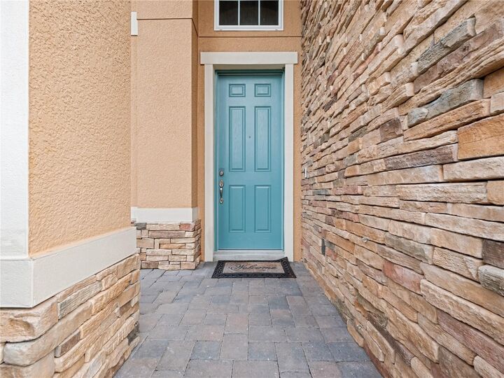 Property Photo:  2015 Sandy Garden Lane  FL 34787 