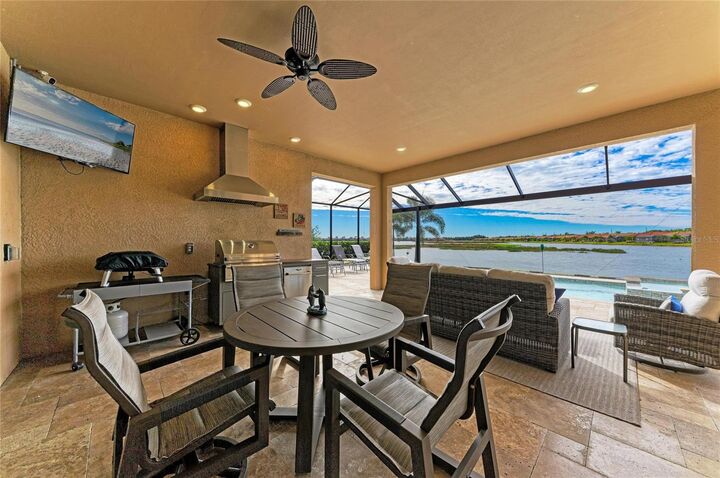 Property Photo:  629 Maraviya Boulevard  FL 34275 