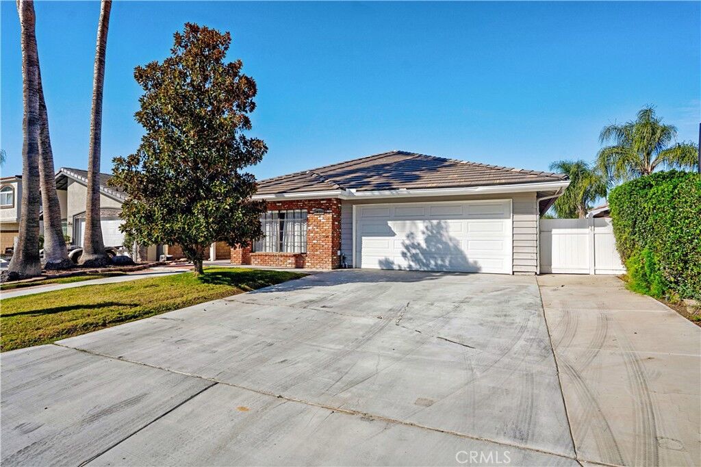 Property Photo:  30221 Channel Way  CA 92587 