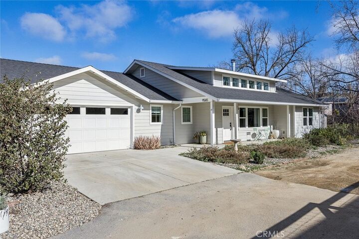 Property Photo:  9565 Pinal Avenue  CA 93453 