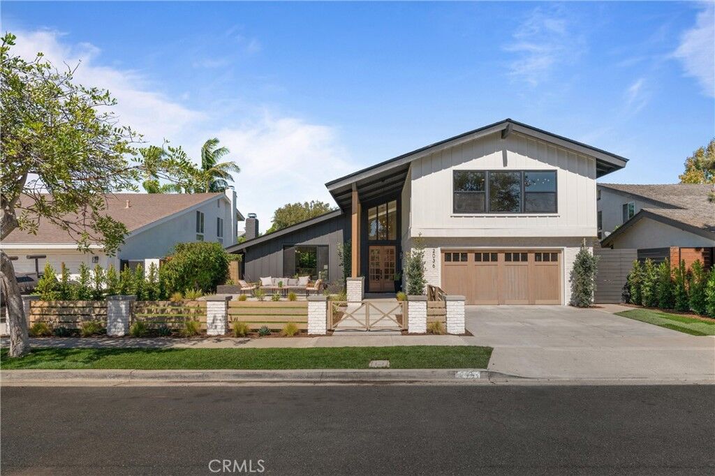 Property Photo:  2036 Mandarin Drive  CA 92626 