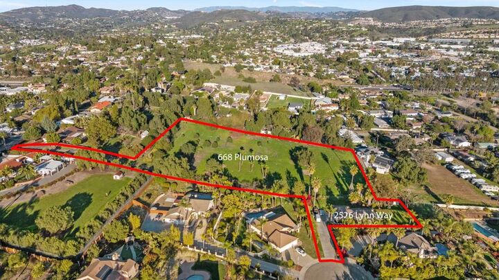 Property Photo: 668 Plumosa Avenue CA 92081