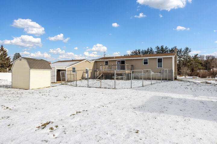 Property Photo:  18 Plymouth Drive  ME 04005 