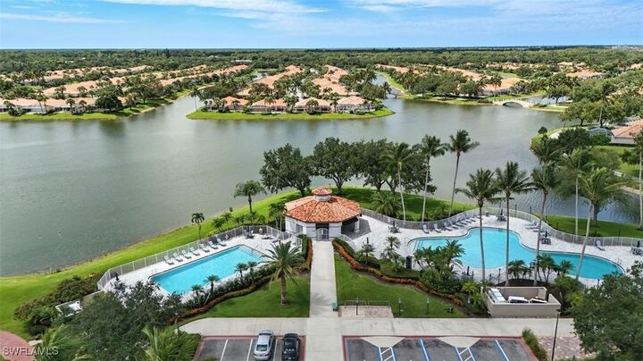 Property Photo:  4588 Pasadena Court  FL 34109 