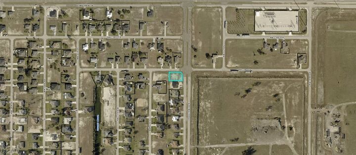 Property Photo: 2212 Chiquita Boulevard N FL 33993