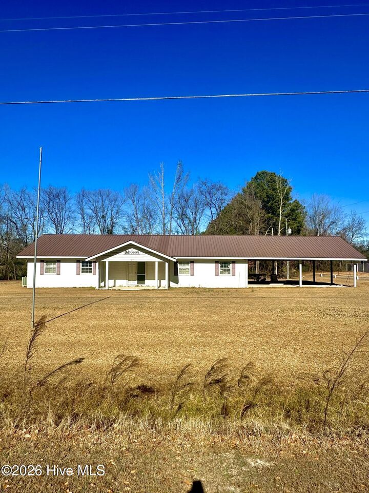Property Photo: 2392 Guyton Road NC 28320