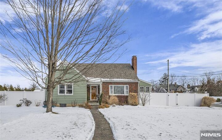 Property Photo:  298 Boulevard  NJ 07444 