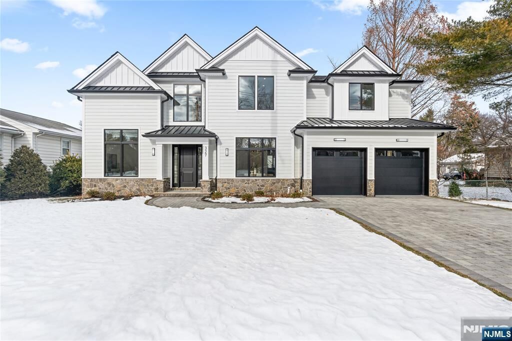 Property Photo:  327 Harristown Road  NJ 07452 