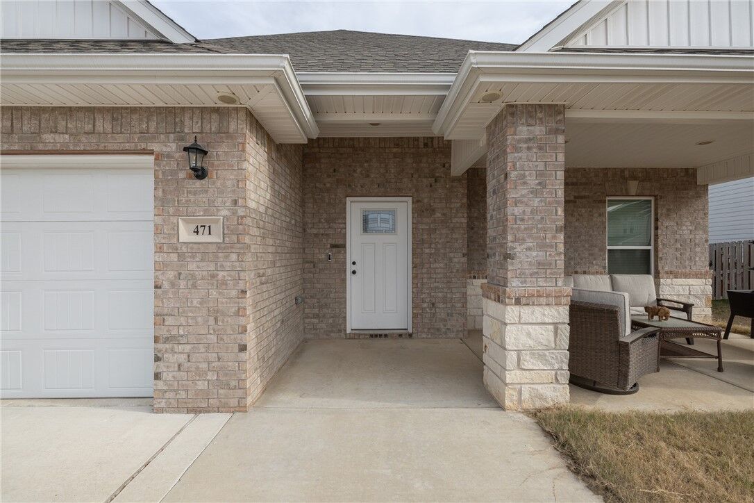 Property Photo:  471 Stoneseed Street  AR 72719 
