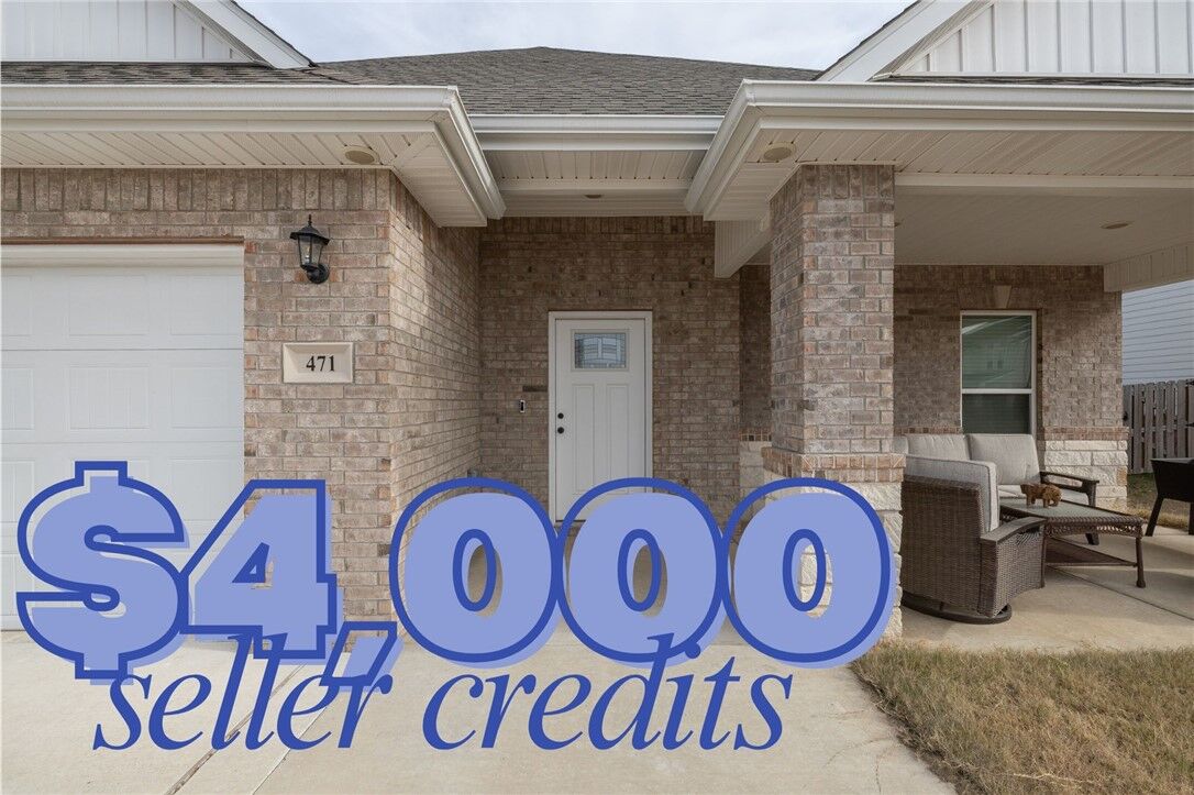 Property Photo:  471 Stoneseed Street  AR 72719 