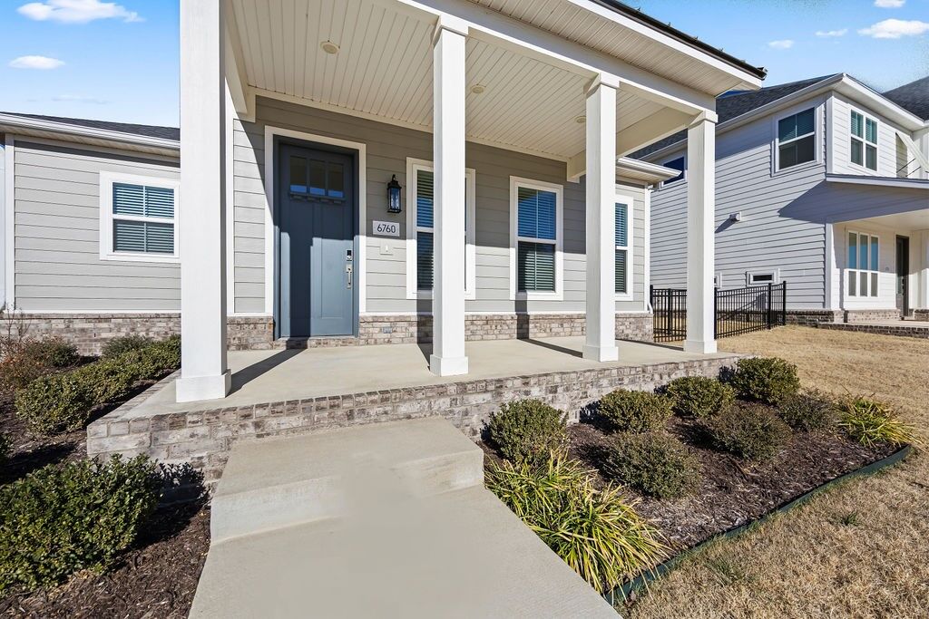 Property Photo:  6760 Autumn Avenue  AR 72762 