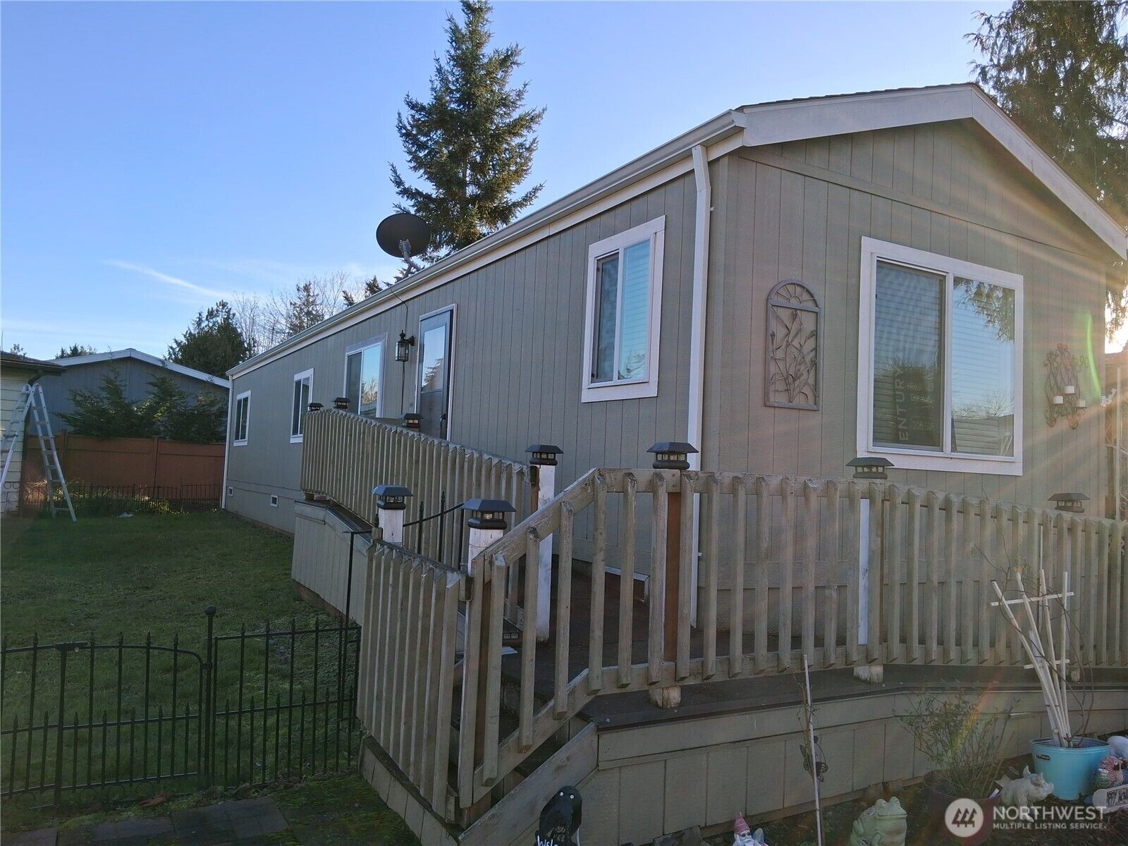 Property Photo:  815  124th Street SW 90  WA 98204 