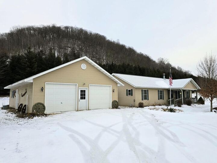Property Photo:  41498 South Sleepy Hollow Road  WI 54631 