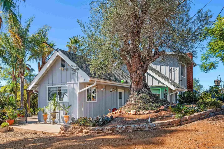 Property Photo:  11270 San Luis Rey Dr  CA 92082 