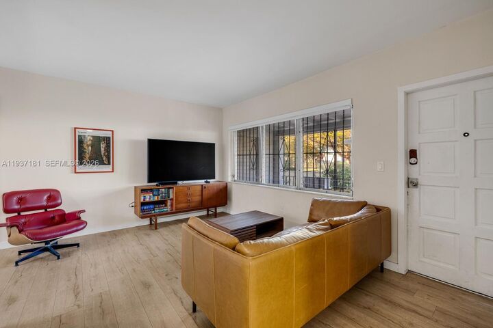 Property Photo:  424 NW 53rd St  FL 33127 