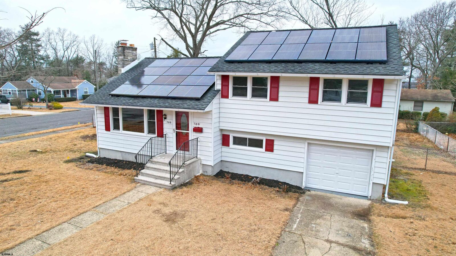 Property Photo:  700 N 9th Street  NJ 08332-2628 