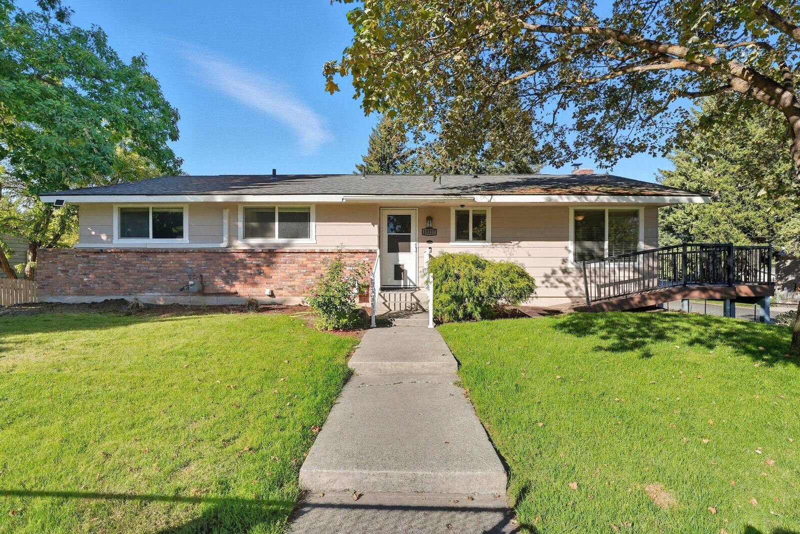 Property Photo:  13217 E 10th Ave  WA 99216 