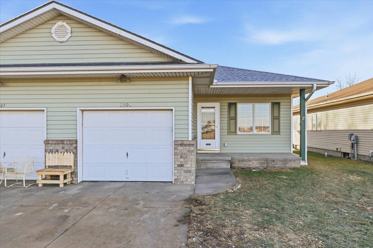 Property Photo:  1509 23rd  Avenue  IA 51501 