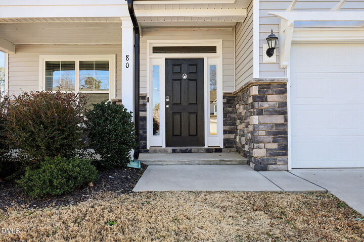 Property Photo:  80 Capewood Court  NC 27529 