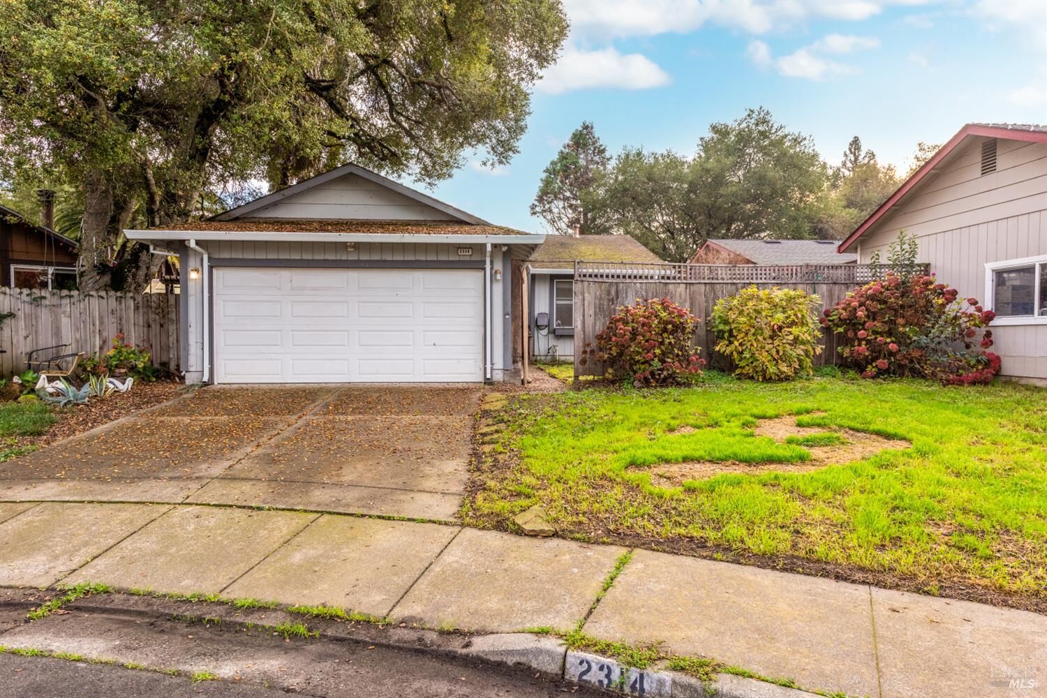 Property Photo:  2314 Gads Hill Court  CA 95401 
