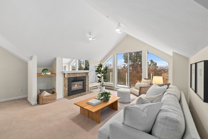 Property Photo:  3274 W 1st Avenue  BC V6K 1H5 