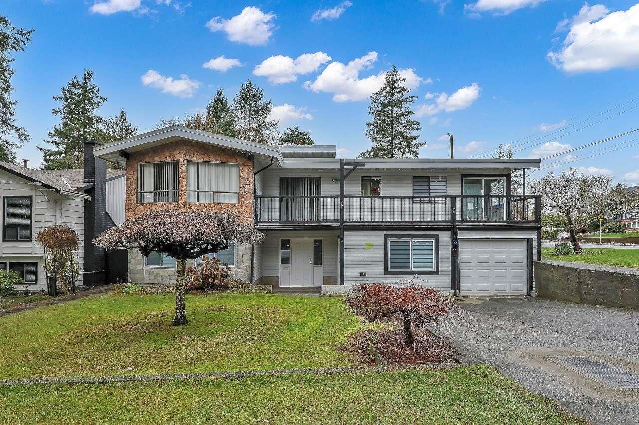 Photo de la propriété:  7336 Priory Place  BC V4C 4L6 