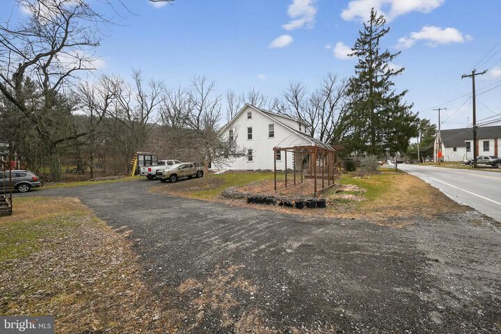 Property Photo:  1268 Valley Road  PA 19320 