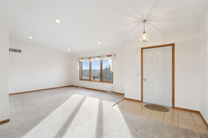 Property Photo:  1985 168th Street  IA 52301 